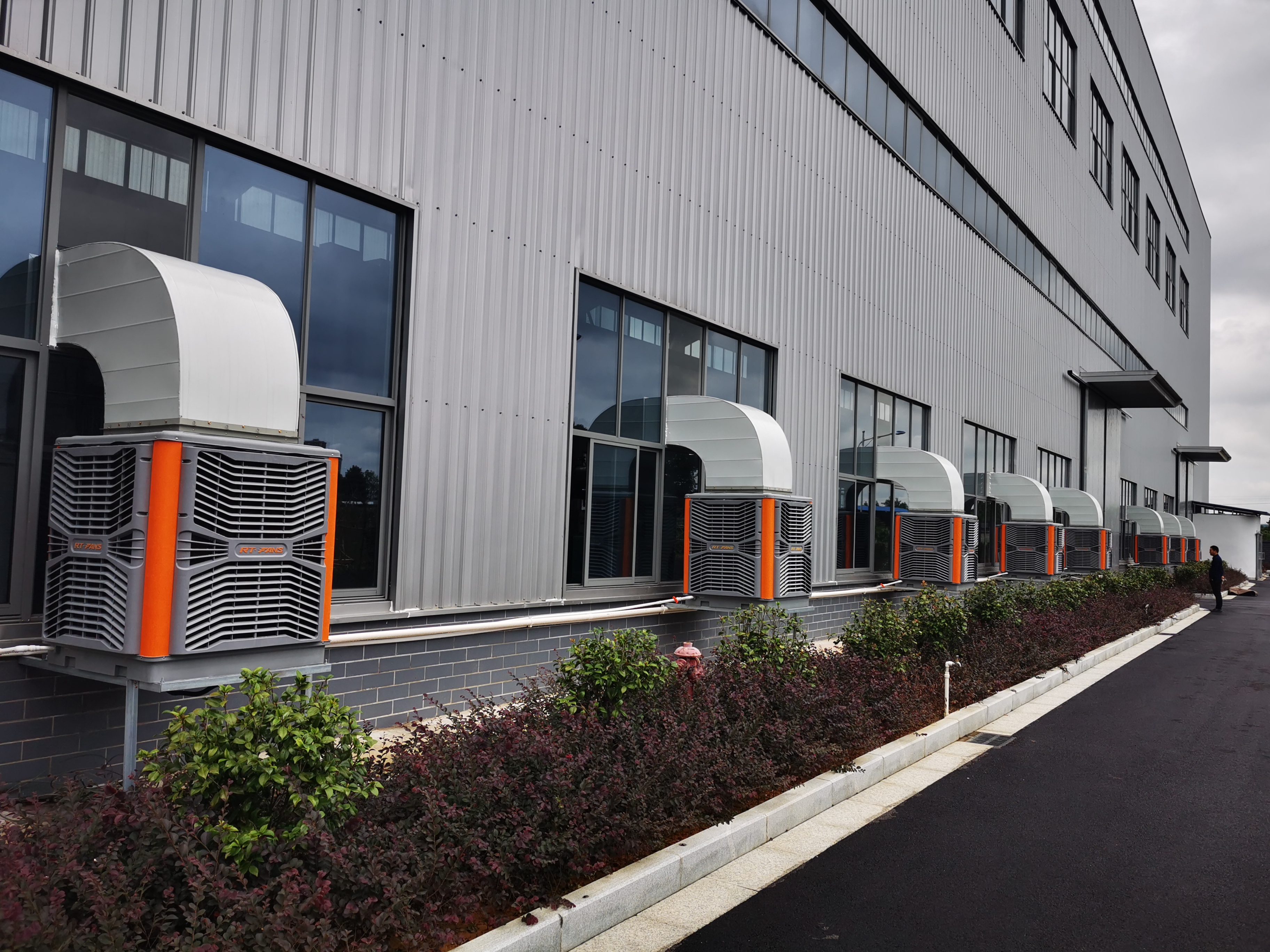 四川蒸发式冷风机，就选易倍emc网页版环保科技有限公司